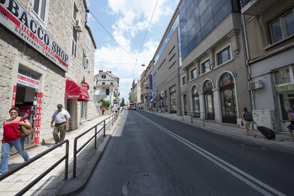Apartment Dea Split Zewnętrze zdjęcie