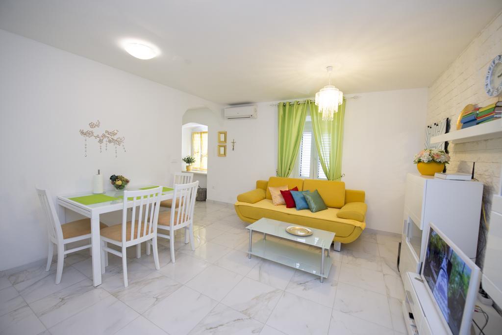 Apartment Dea Split Zewnętrze zdjęcie