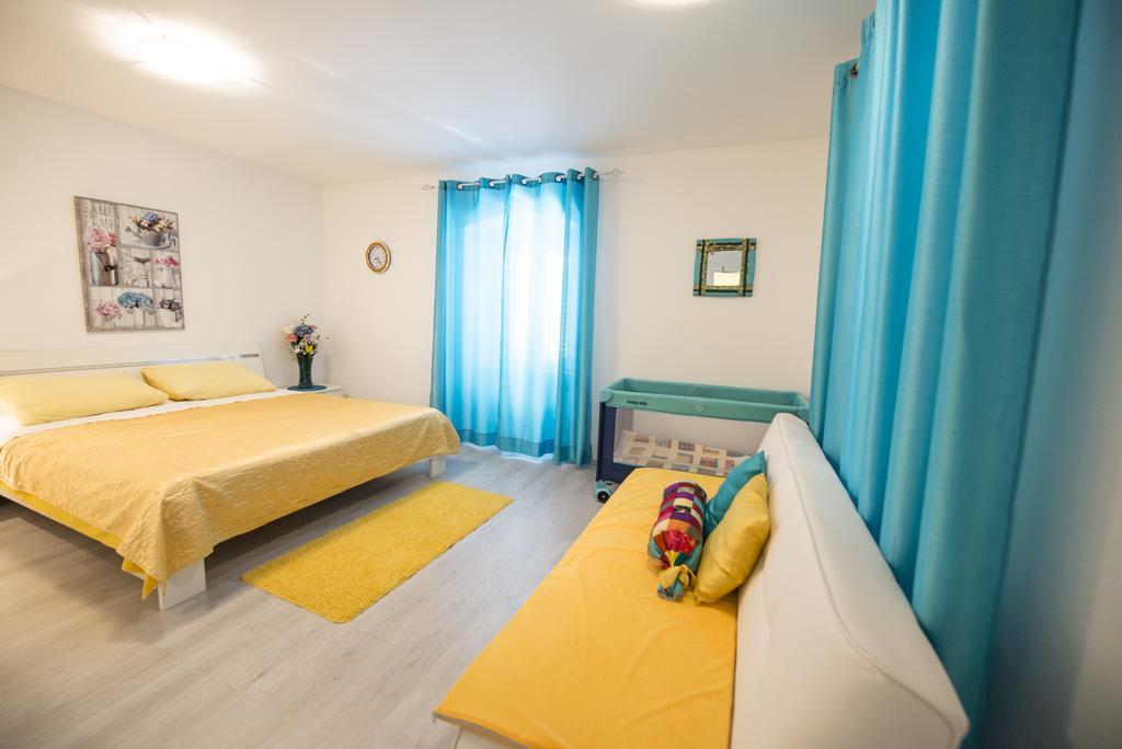Apartment Dea Split Zewnętrze zdjęcie