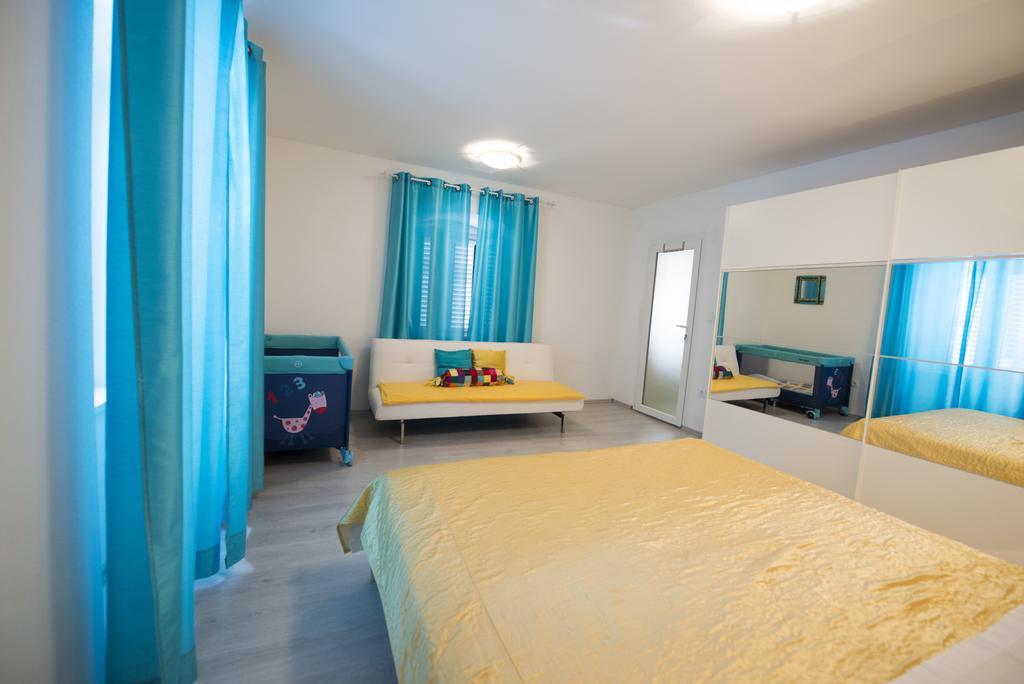 Apartment Dea Split Zewnętrze zdjęcie