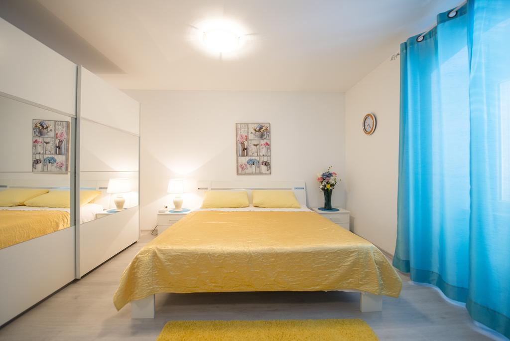 Apartment Dea Split Zewnętrze zdjęcie